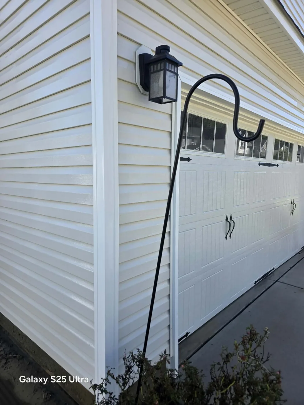 Garage exterior after cleaning